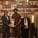 దాదాసాహెబ్ ఫాల్కే ఫిలిం ఫెస్టివల్ అవార్డు పొందిన హీరో నవీన్ చంద్ర